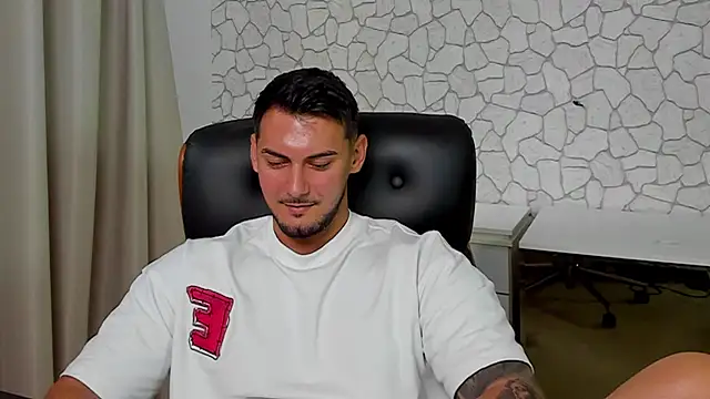 ClintMastersn Live XXX chat