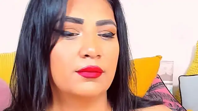 AmyCubes' Live XXX Chat