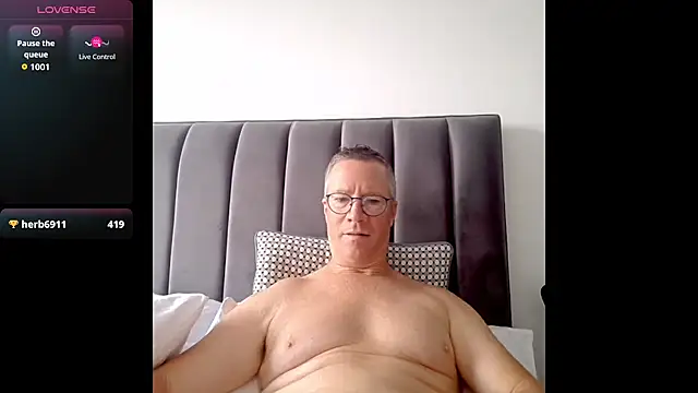 SinfulPulse69のライブXXXチャット