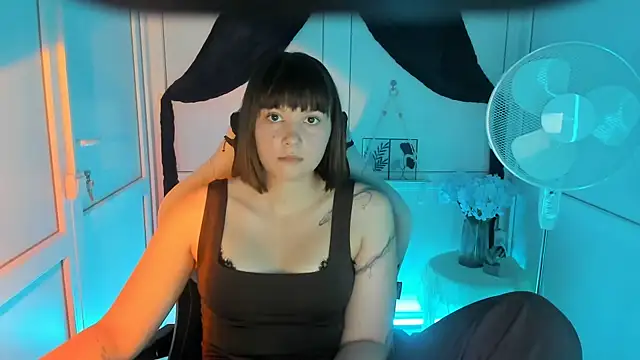 Chat +18 de Vanilla_Vixen ao vivo