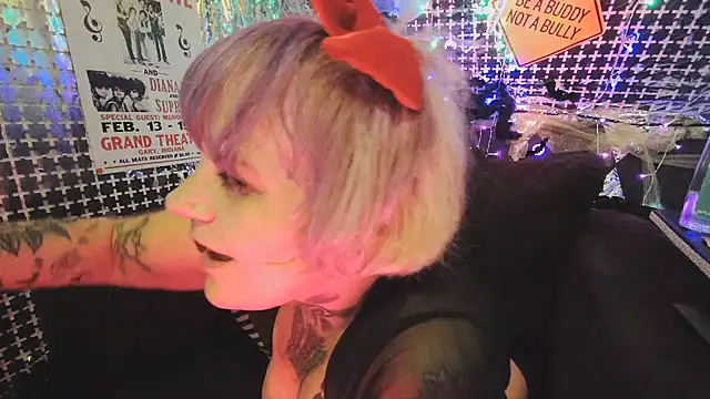 Hunniebunnie78's Webcam Show