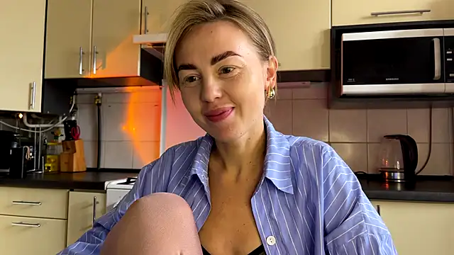 MartaLuna_'s Live XXX Chat