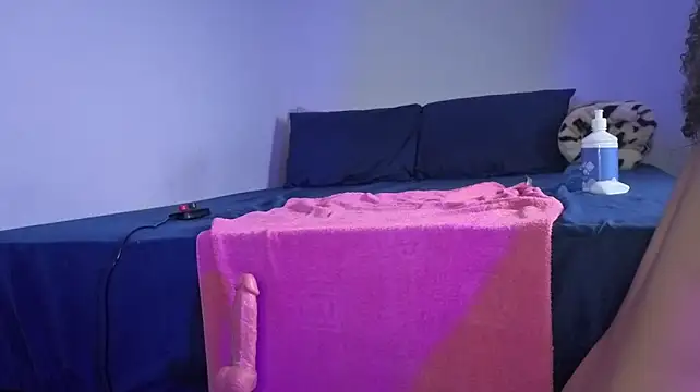 VitoriaFernandes Adlı Modelin Canlı XXX Sohbeti