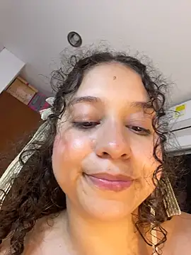 Chat XXX ao vivo de Shara_dreams