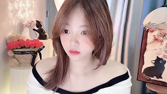 Yany520 现场XXX聊天