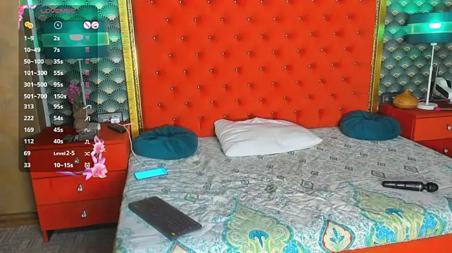 Chat +18 de VallerieJones ao vivo