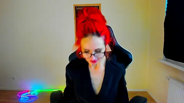 your_tora's Live XXX Chat