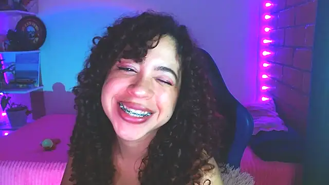 Medussa3033's Live XXX Chat