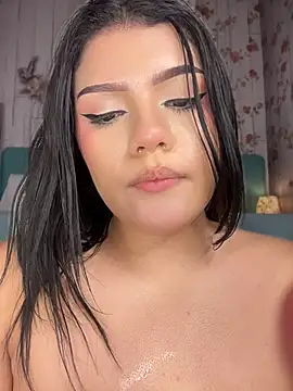 PippiCharmXXX Adlı Modelin Canlı XXX Sohbeti