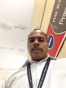 Vickyrajput009のウェブカメラショー