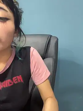 Chat +18 de baby_akuma_ ao vivo