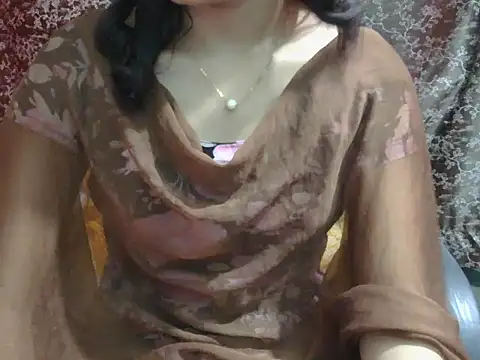 แชท XXX สดของ Adorable_Ayesha