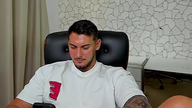 ClintMasters – Live XXX-chat