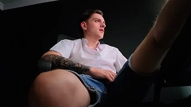 FelixStarkk Live XXX Chat