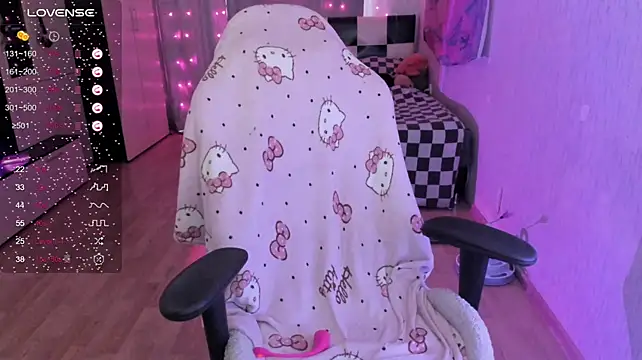 SelenaCute Chat XXX live
