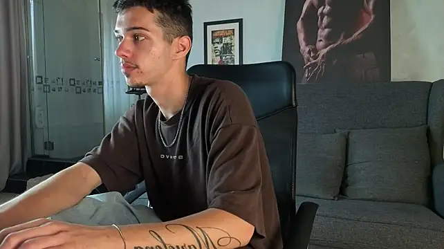 KaydenDrew Chat XXX in diretta