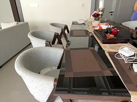 Živý XXX chat Nura_n_Sarah