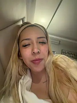 Sofy_Softtt Chat XXX live