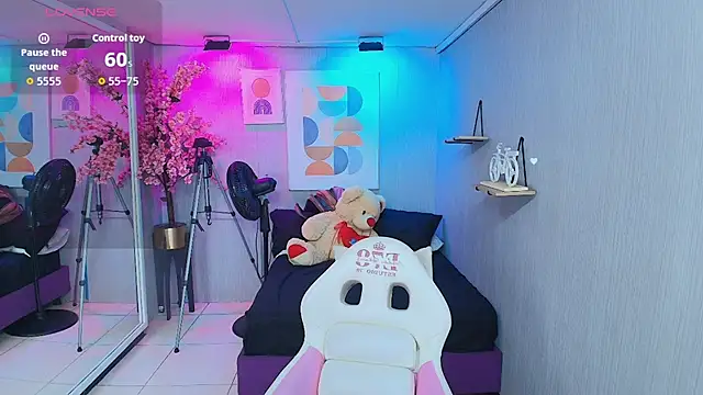 Maggy_t18 现场XXX聊天