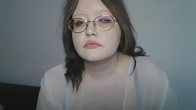 sweetyy_cake: онлайн-секс-чат