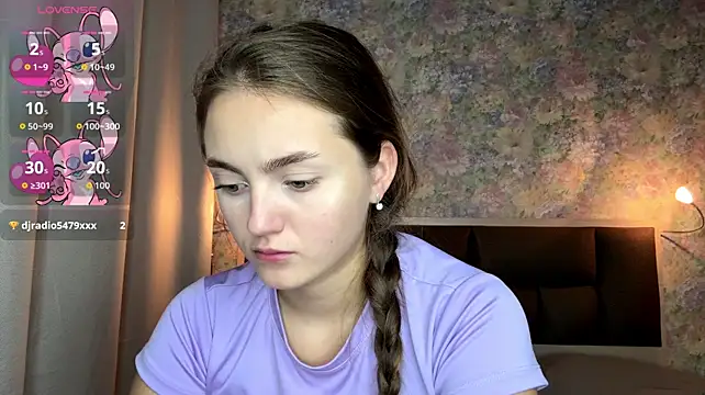 LoraDavi XXX чат на живо