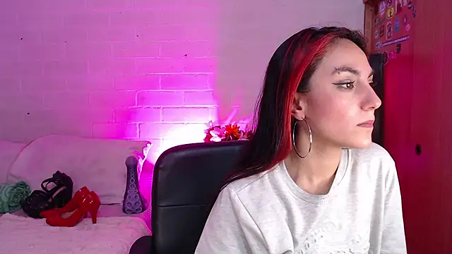 Amy66 라이브 XXX 채팅