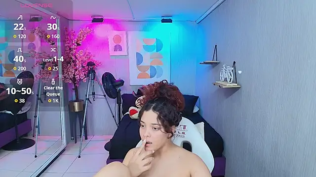 Maggy_t18's Live XXX Chat