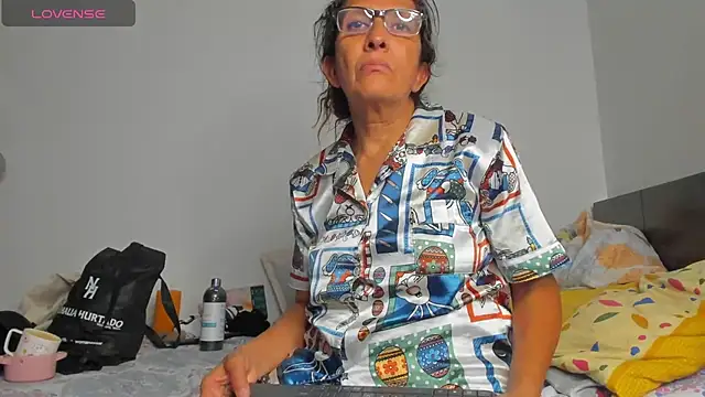 Keyla_Milf 现场XXX聊天