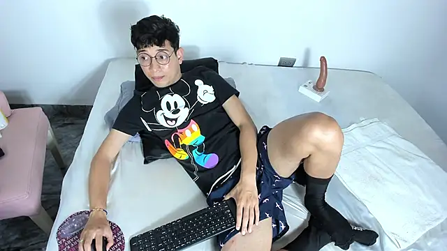 Benjamin_Buster – Naživo XXX chat