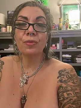 dieseldame1313 Live XXX-Chat