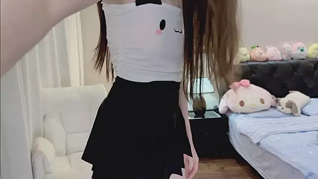 Evacute-topn Live XXX chat