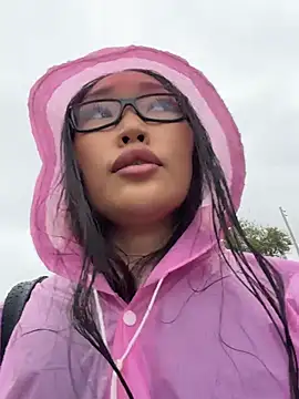 trytomakememoam Chat XXX in diretta