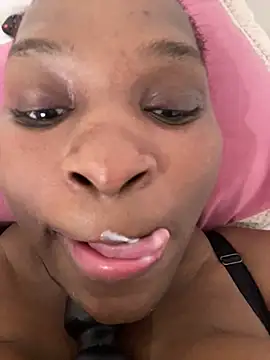 Chat XXX en directo de Blackpinkylips2025
