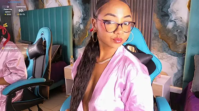 Chat XXX en directo de NinaCarter