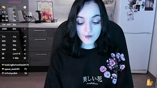 lina__tyaaan 即時 XXX 聊天