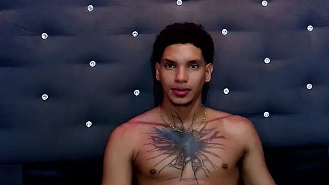 kai_storm77: онлайн-секс-чат