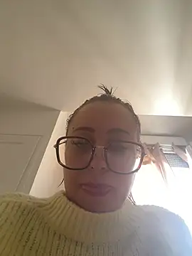 queenlo_xxx 라이브 XXX 채팅