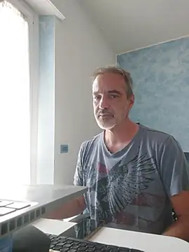 Marcolino183 Webcam show