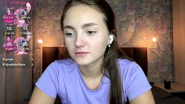 LoraDavi XXX чат на живо