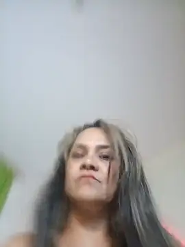 mariangellive Adlı Modelin Canlı XXX Sohbeti