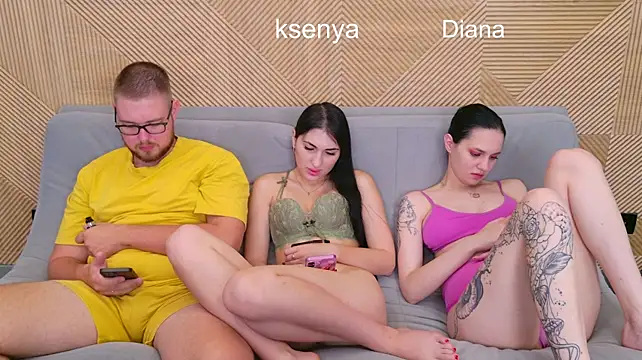 Chatroom XXX en direct de Ksenny