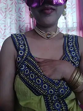 thanusi_2n Live XXX chat