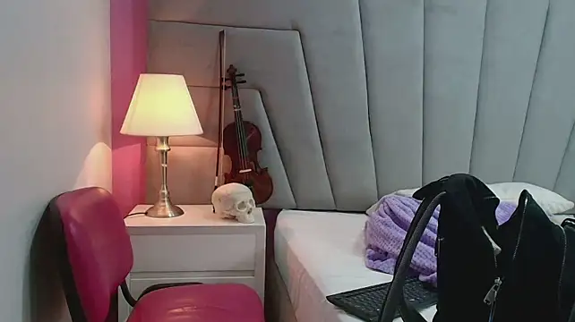 EmilyrothのライブXXXチャット