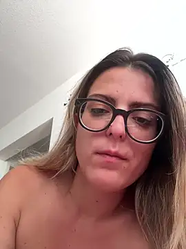 Czat XXX na żywo – dolcehelena993