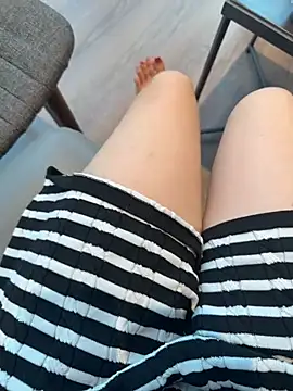 Meii-meyy Adlı Modelin Canlı XXX Sohbeti