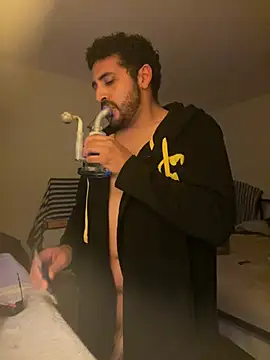 bleauxpuff's Webcam Show