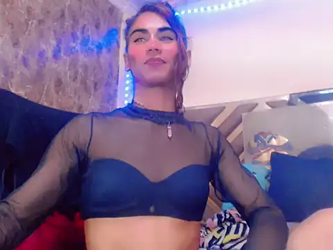 Chat +18 de ts_latinaxxxts ao vivo