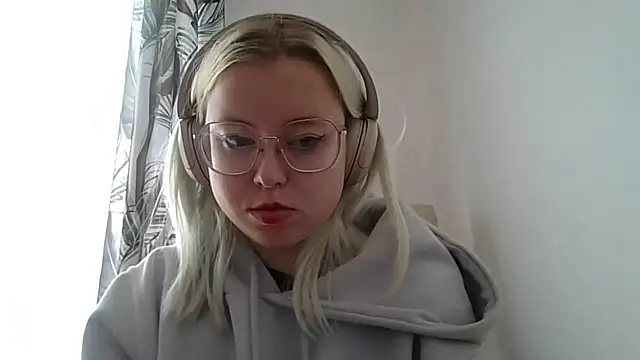 Živý XXX chat MaddieTeen