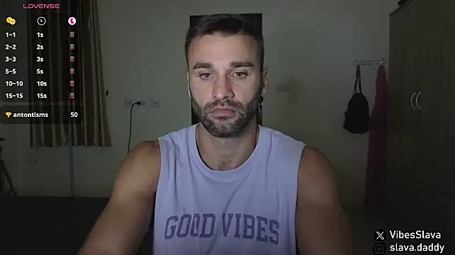 DaddySlava 라이브 XXX 채팅