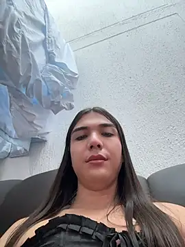 saracaball_ live XXX chat